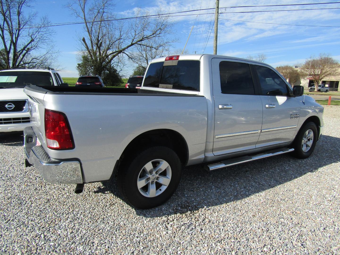 2013 Silver RAM 1500 SLT Crew Cab 2WD (1C6RR6LG9DS) with an 3.6L V6 engine, Automatic transmission, located at 15016 S Hwy 231, Midland City, AL, 36350, (334) 983-3001, 31.306210, -85.495277 - Photo#7